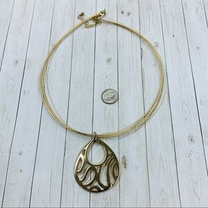 Gold Wire Necklace‎
